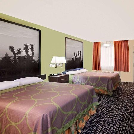 Super 8 By Wyndham Corpus Christi Northwest Motel Bagian luar foto