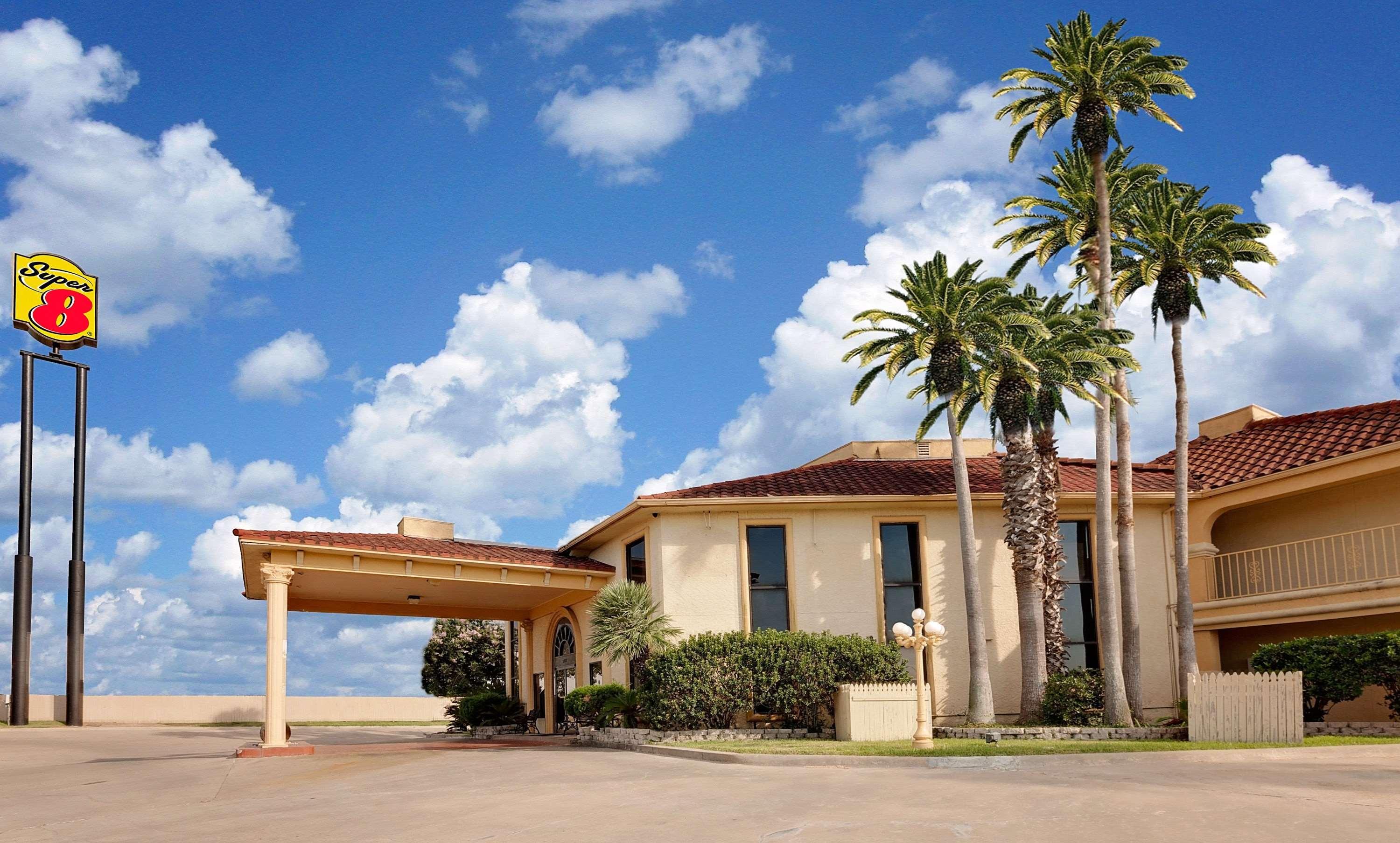 Super 8 By Wyndham Corpus Christi Northwest Motel Bagian luar foto